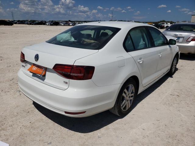 Photo 4 from auction – 2018 VOLKSWAGEN JETTA S with VIN 3VW2B7AJ2JM254467