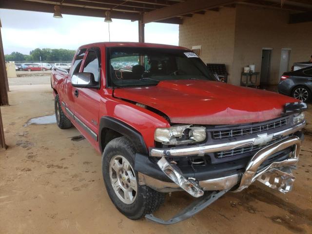 CHEVROLET SILVERADO 1999 with VIN 2GCEC19T3X1268507 - Photo from auction