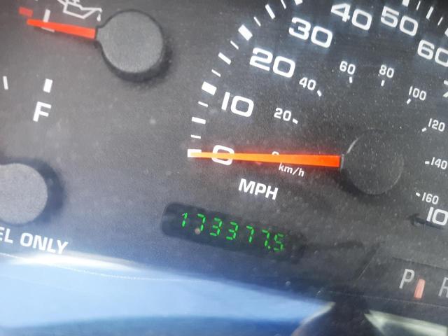 Photo 8 from auction – 2003 FORD F250 SUPER with VIN 1FTNX20P13ED77342