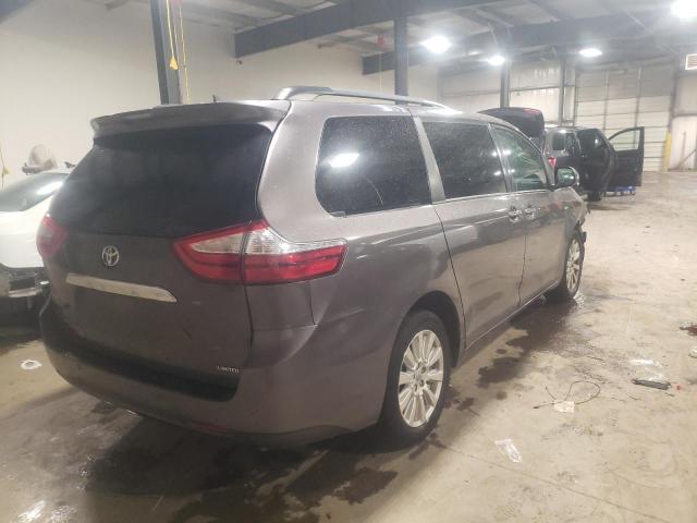 Photo 4 from auction – 2017 TOYOTA SIENNA XLE with VIN 5TDDZ3DC2HS152884