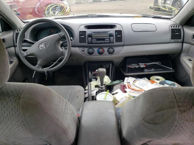 Photo 9 from auction – 2004 TOYOTA CAMRY LE with VIN 4T1BE32KX4U371610