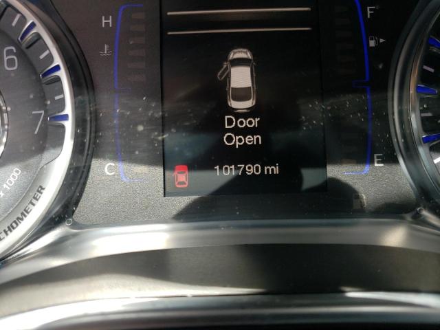Photo 8 from auction – 2015 CHRYSLER 200 LIMITE with VIN 1C3CCCAB8FN596772