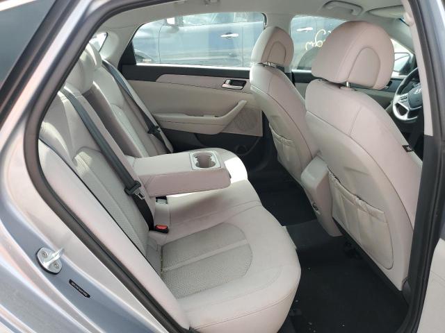 Photo 6 from auction – 2017 HYUNDAI SONATA SE with VIN 5NPE24AF0HH470490