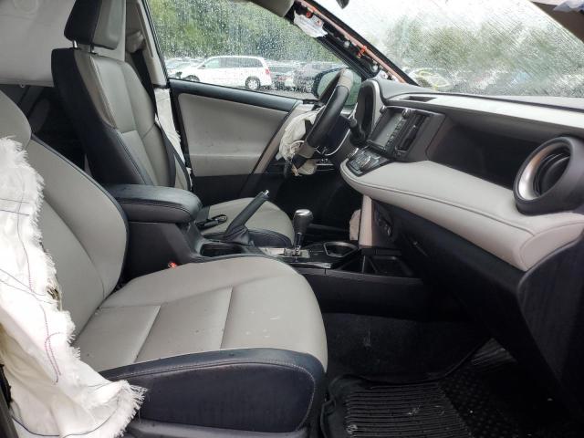 Photo 5 from auction – 2017 TOYOTA RAV4 LIMIT with VIN 2T3DFREV1HW631727
