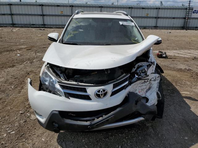 Photo 9 from auction – 2014 TOYOTA RAV4 XLE with VIN JTMWFREV5EJ020893
