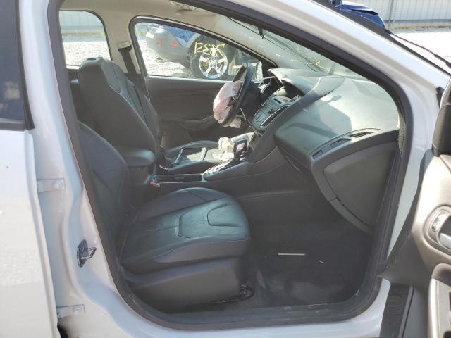 Photo 5 from auction – 2016 FORD FOCUS SE with VIN 1FADP3F25GL301871