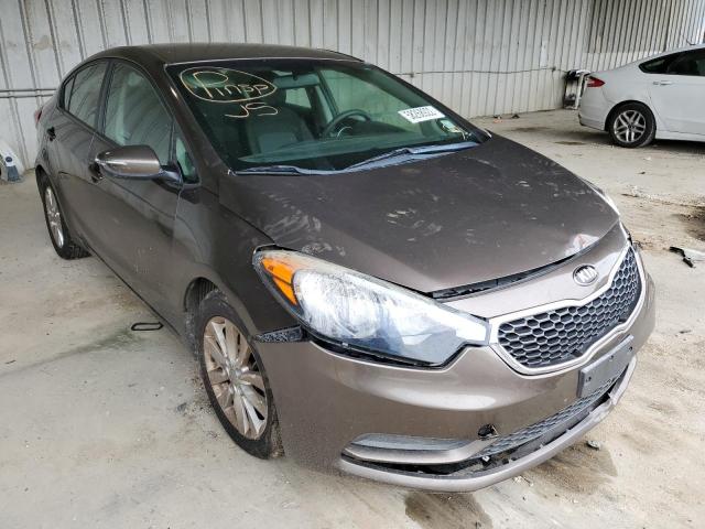 KIA FORTE LX 2015 with VIN KNAFX4A68F5327352 - Photo from auction