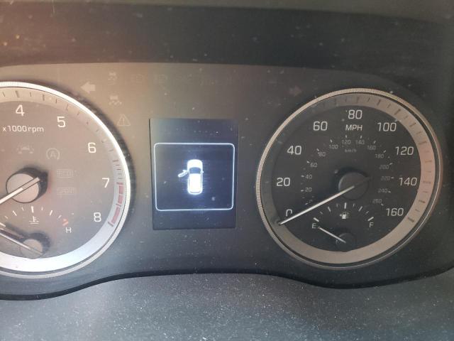 Photo 8 from auction – 2017 HYUNDAI TUCSON LIM with VIN KM8J33A44HU438065