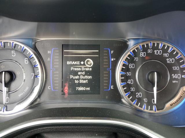 Photo 8 from auction – 2015 CHRYSLER 200 LIMITE with VIN 1C3CCCABXFN659239