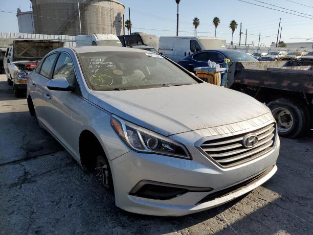 HYUNDAI SONATA SE 2017 with VIN 5NPE24AF9HH475168 - Photo from auction