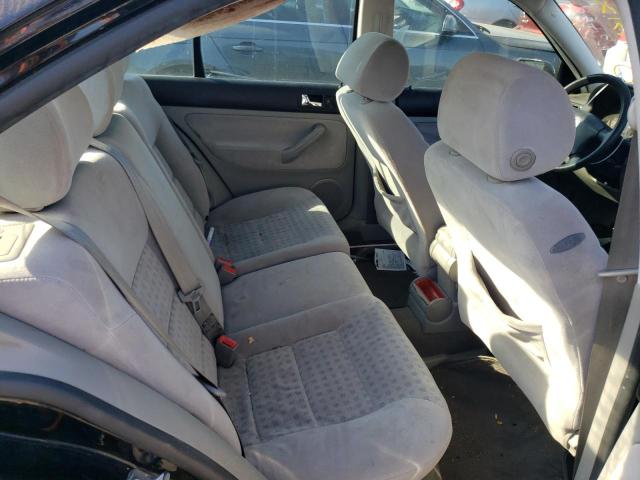 Photo 6 from auction – 2002 VOLKSWAGEN JETTA with VIN 3VWSE69MX2M142906