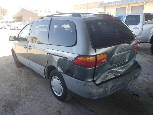 Photo 3 from auction – 1999 TOYOTA SIENNA CE with VIN 4T3ZF19C8XU130722