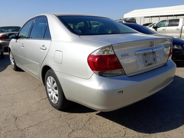 Photo 3 from auction – 2005 TOYOTA CAMRY LE with VIN 4T1BE32K55U578911