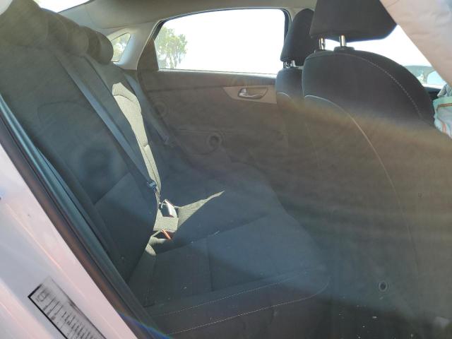 Photo 6 from auction – 2021 KIA FORTE FE with VIN 3KPF24ADXME315396