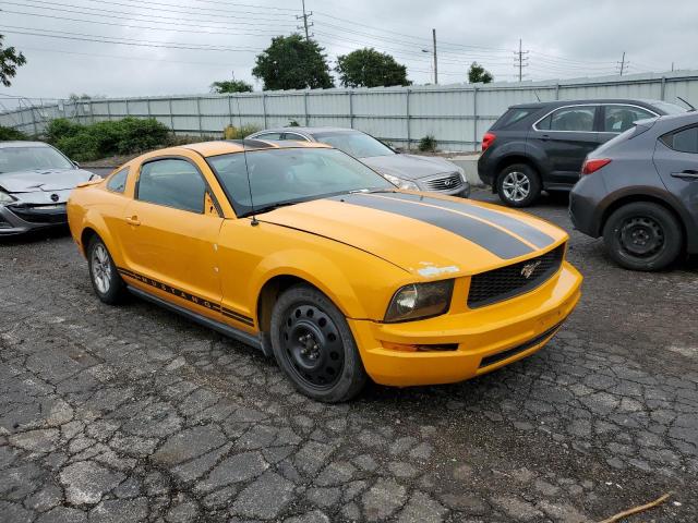 FORD MUSTANG 2008 with VIN 1ZVHT80N285187418 - Photo from auction