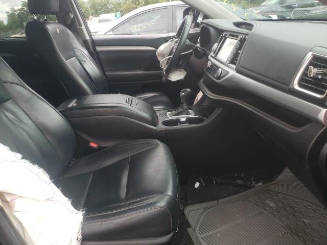 Photo 5 from auction – 2016 TOYOTA HIGHLANDER with VIN 5TDJKRFH7GS228343