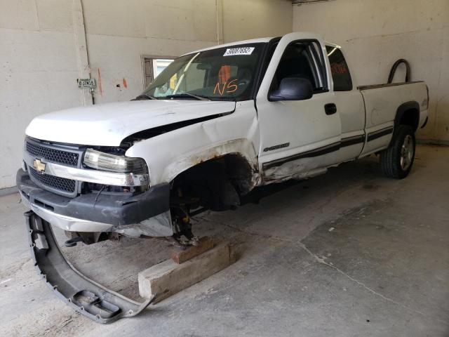 Photo 2 from auction – 2001 CHEVROLET SILVERADO with VIN 1GCHK29UX1E140351