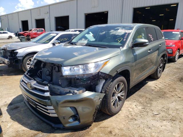 Photo 2 from auction – 2019 TOYOTA HIGHLANDER with VIN 5TDBZRFH6KS953876