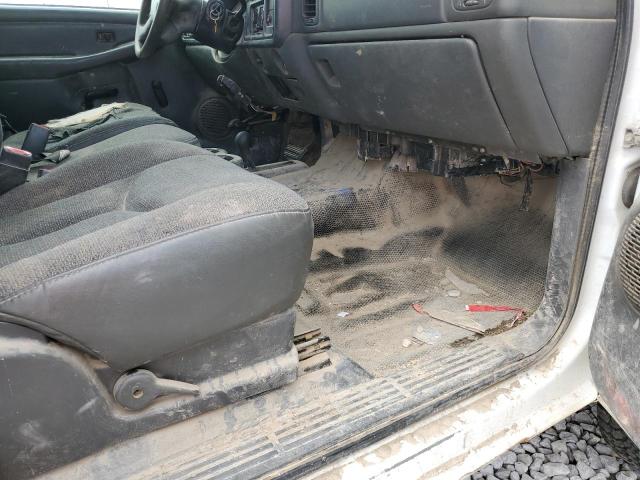 Photo 9 from auction – 2004 CHEVROLET SILVERADO with VIN 1GCHK29U94E271209