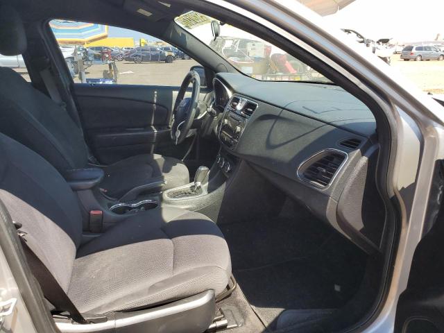 Photo 5 from auction – 2013 CHRYSLER 200 LX with VIN 1C3CCBAB3DN671224