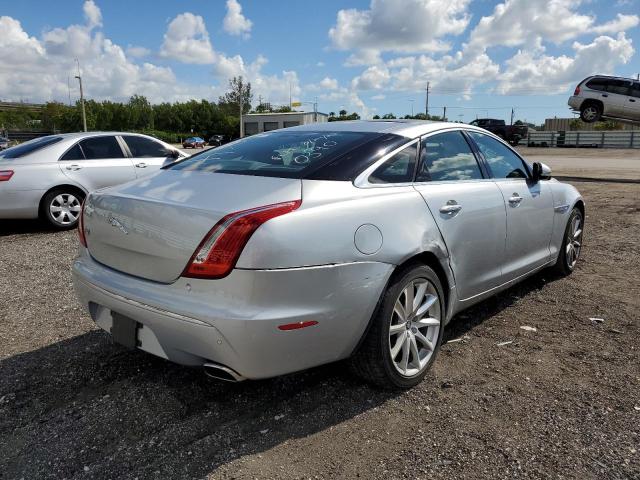 Photo 4 from auction – 2012 JAGUAR XJ with VIN SAJWA1CB4CLV30390