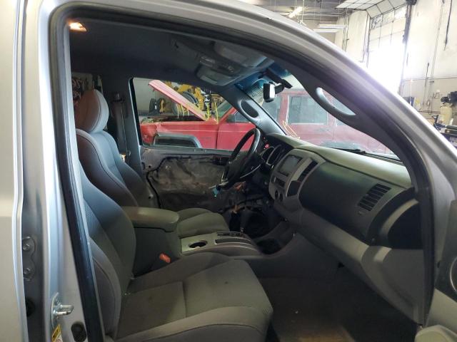 Photo 5 from auction – 2011 TOYOTA TACOMA DOU with VIN 3TMLU4EN7BM079860