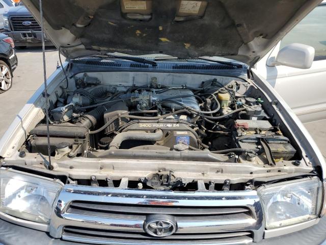 Photo 7 from auction – 2000 TOYOTA 4RUNNER SR with VIN JT3GN86RXY0170208