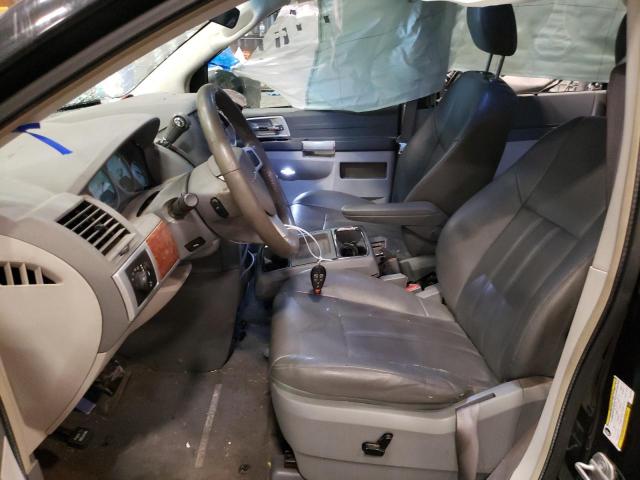 Photo 5 from auction – 2008 CHRYSLER TOWN & COU with VIN 2A8HR54PX8R722700