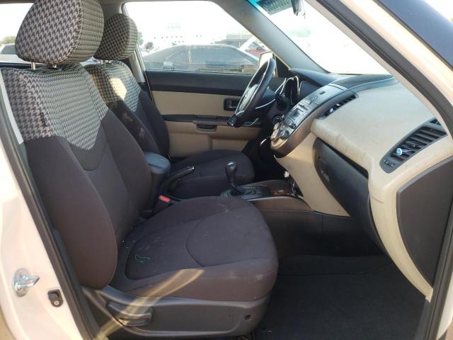 Photo 5 from auction – 2011 KIA SOUL + with VIN KNDJT2A26B7713454
