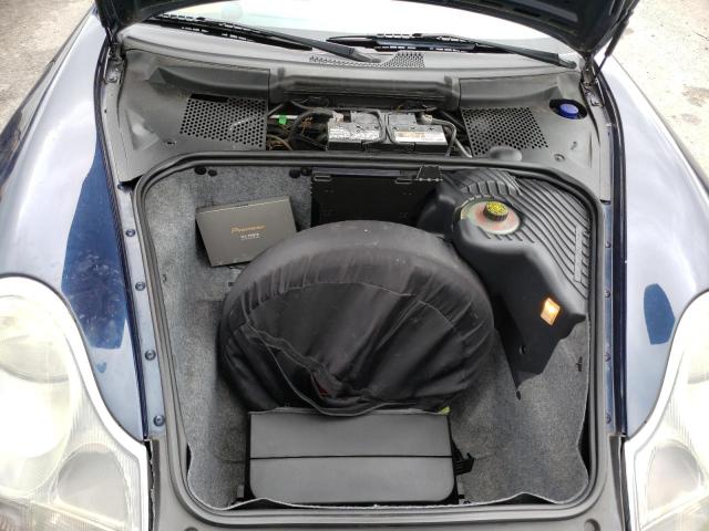 Photo 7 from auction – 1999 PORSCHE 911 CARRER with VIN WP0CA2999XS655747