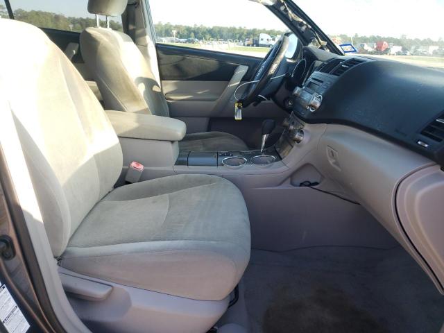 Photo 5 from auction – 2010 TOYOTA HIGHLANDER with VIN 5TDBK3EH2AS021739