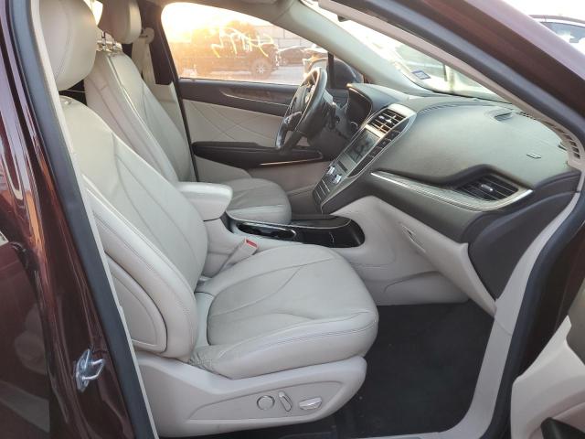 Photo 5 from auction – 2017 LINCOLN MKC RESERV with VIN 5LMCJ3C93HUL11361