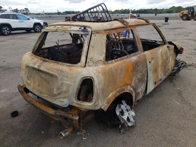 Photo 4 from auction – 2009 MINI COOPER with VIN WMWMF33599TU70206