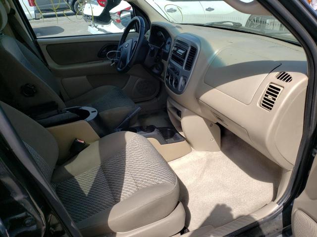Photo 5 from auction – 2003 FORD ESCAPE XLT with VIN 1FMCU03113KB09528