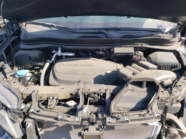 Photo 7 from auction – 2021 HONDA PILOT TOUR with VIN 5FNYF5H95MB020172