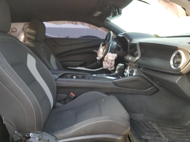 Photo 5 from auction – 2017 CHEVROLET CAMARO LT with VIN 1G1FB1RX9H0121611