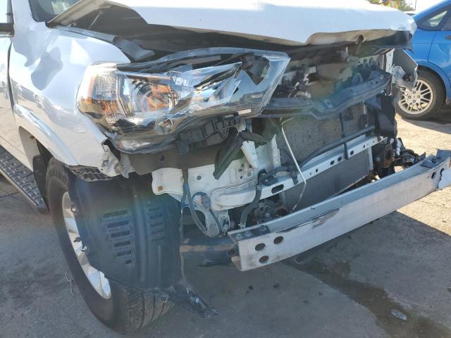 Photo 9 from auction – 2015 TOYOTA 4RUNNER SR with VIN JTEBU5JR4F5262666