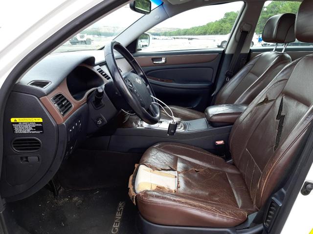 Photo 5 from auction – 2010 HYUNDAI GENESIS 3. with VIN KMHGC4DE4AU096708