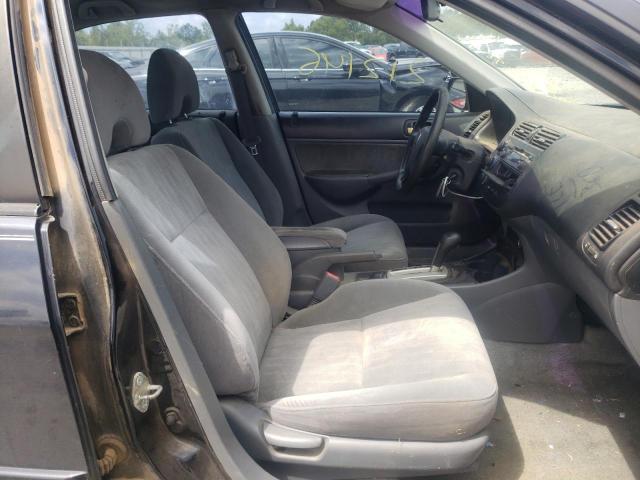 Photo 5 from auction – 2004 HONDA CIVIC with VIN 2HGES16504H563402