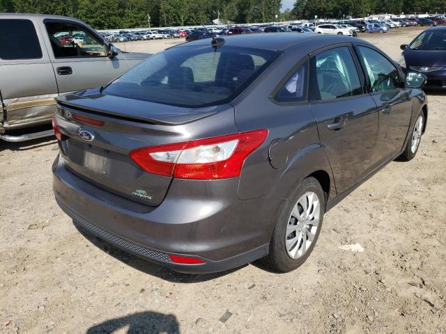 Photo 4 from auction – 2013 FORD FOCUS SE with VIN 1FADP3F25DL174602