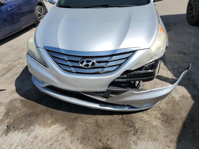 Photo 9 from auction – 2013 HYUNDAI SONATA SE with VIN 5NPEC4AB7DH701874