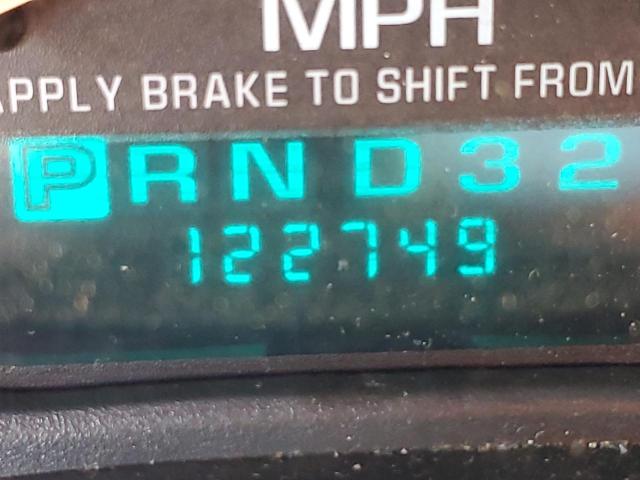 Photo 8 from auction – 2002 CHEVROLET SILVERADO with VIN 2GCEC19T521323287