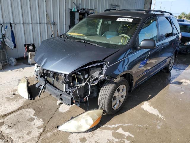 Photo 2 from auction – 2010 TOYOTA SIENNA CE with VIN 5TDKK4CC6AS296172