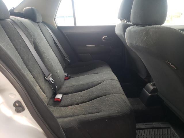 Photo 6 from auction – 2010 NISSAN VERSA S with VIN 3N1BC1AP8AL381976