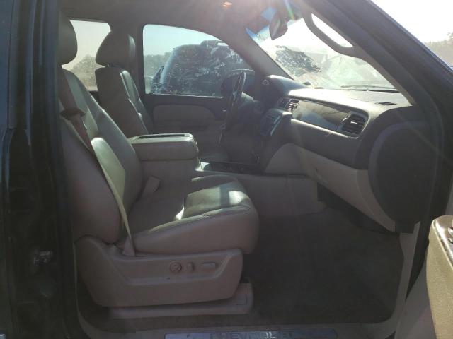 Photo 5 from auction – 2011 CHEVROLET AVALANCHE with VIN 3GNTKGE31BG333249