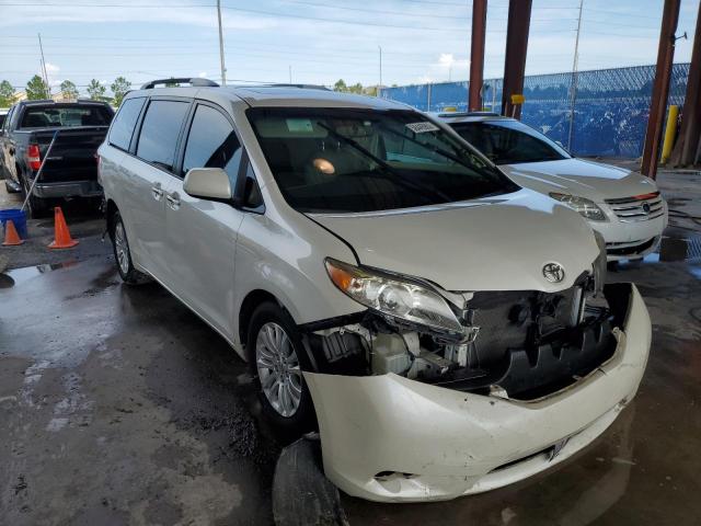 Photo 1 from auction – 2016 TOYOTA SIENNA XLE with VIN 5TDYK3DC0GS699723