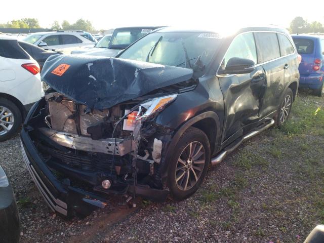 Photo 2 from auction – 2018 TOYOTA HIGHLANDER with VIN 5TDKZRFH1JS270675