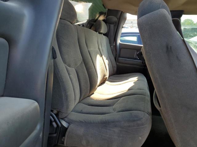 Photo 6 from auction – 2004 CHEVROLET SILVERADO with VIN 2GCEK19T041305740