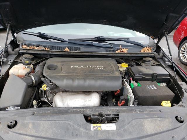 Photo 7 from auction – 2015 CHRYSLER 200 LIMITE with VIN 1C3CCCAB2FN749842