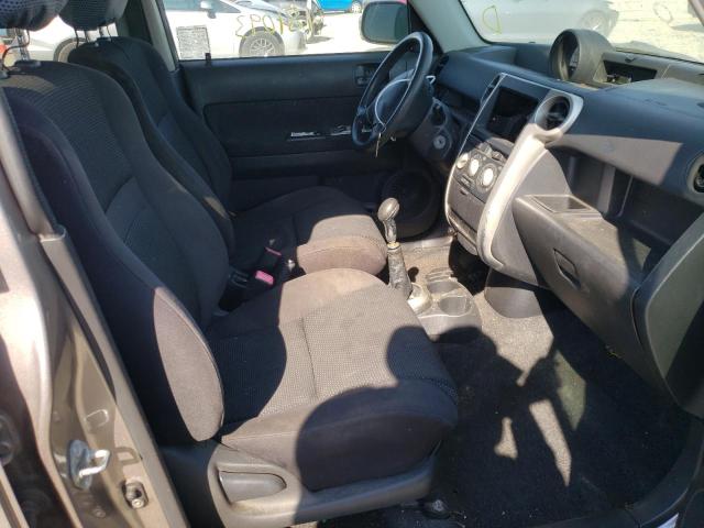 Photo 5 from auction – 2004 TOYOTA SCION with VIN JTLKT334740143330